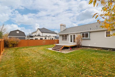 Tiny photo for 1798 N 860 W, Orem, UT 84057 (MLS # 2123901)