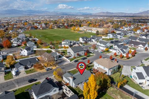 Tiny photo for 1798 N 860 W, Orem, UT 84057 (MLS # 2123901)