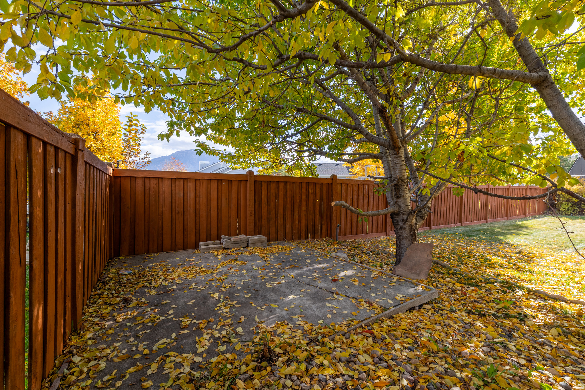 RANCHO ESTATES - Residential