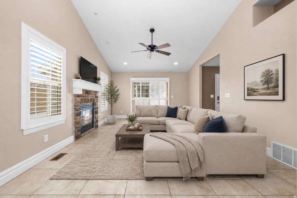 Photo of 32 S 750 E, American Fork, UT 84003 (MLS # 2156143)