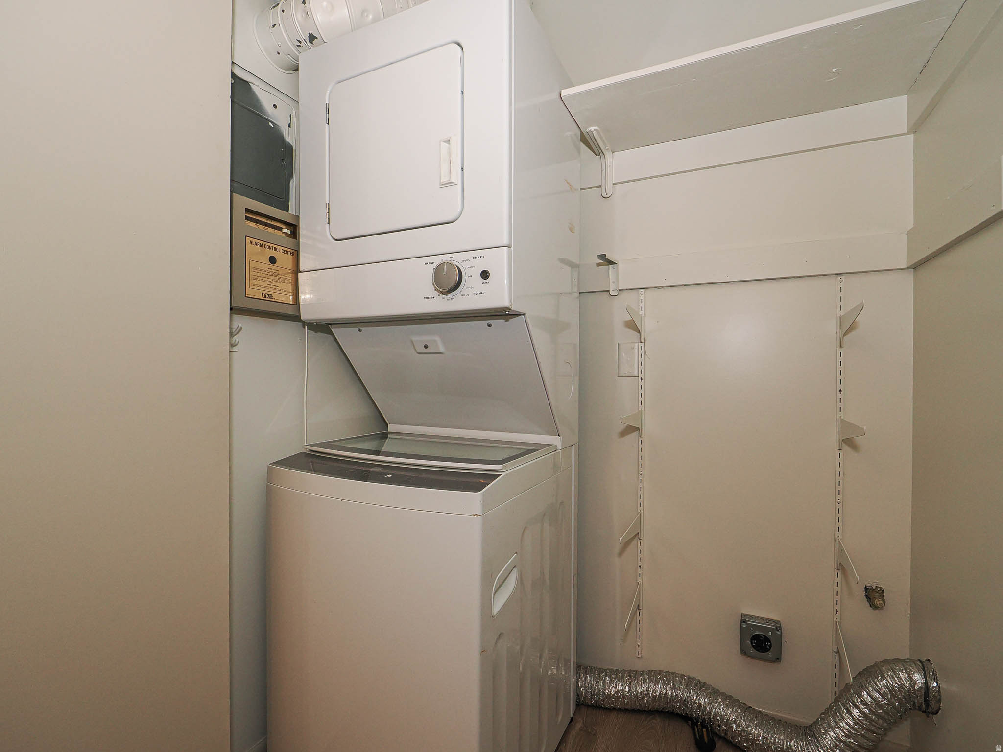 GEORGETOWN SQUARE - Residential