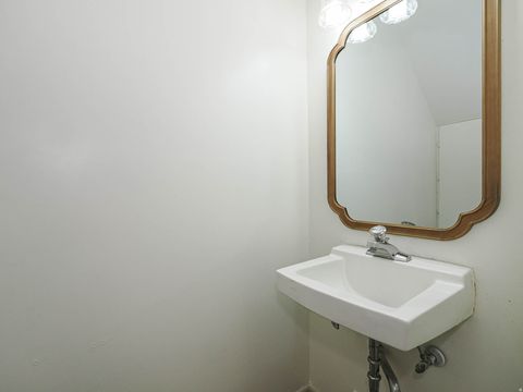 Tiny photo for 2122 E GEORGETOWN Sq, Millcreek, UT 84109 (MLS # 2127980)