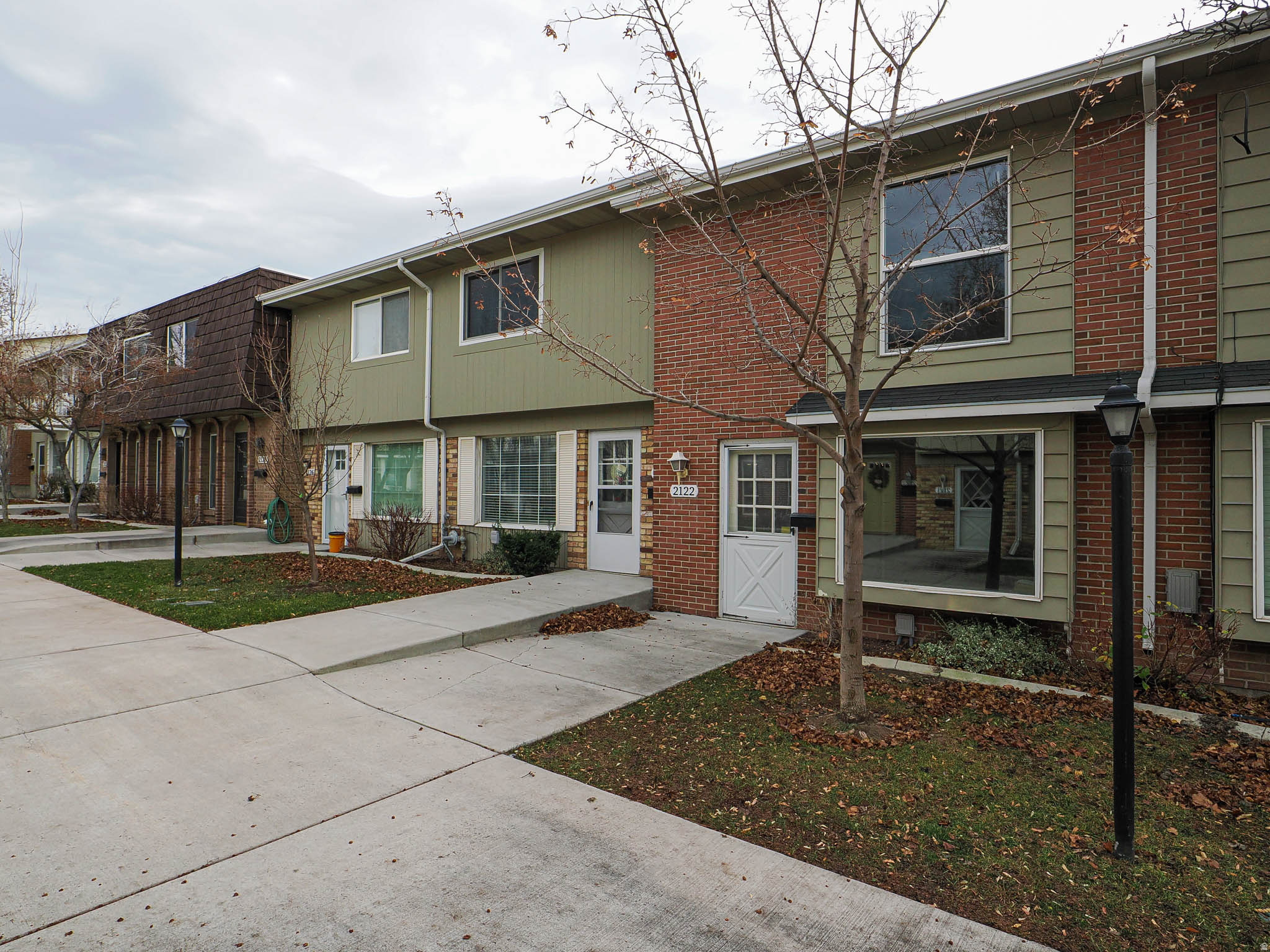 GEORGETOWN SQUARE - Residential