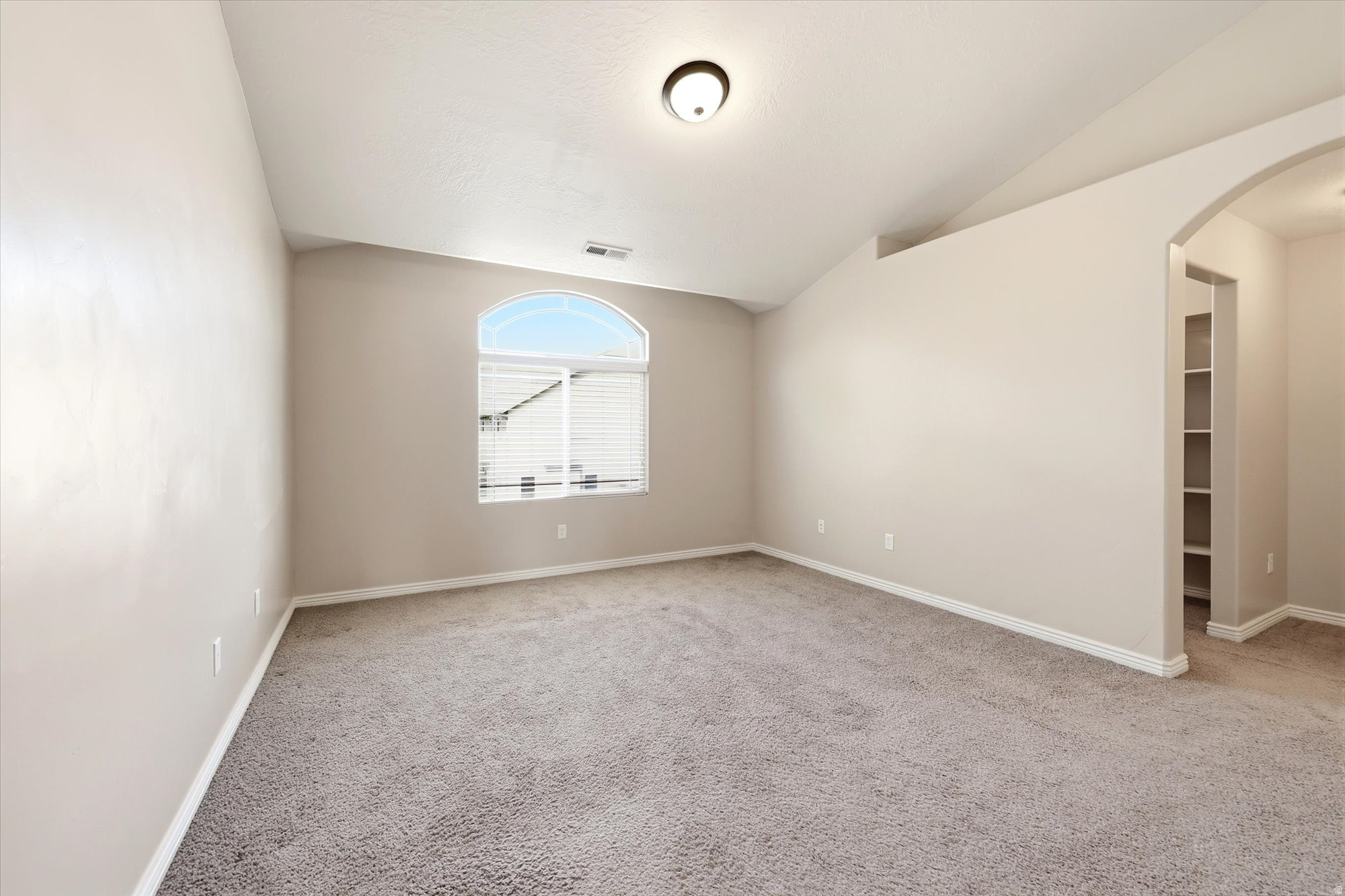 SERGEANT COURT - Residential