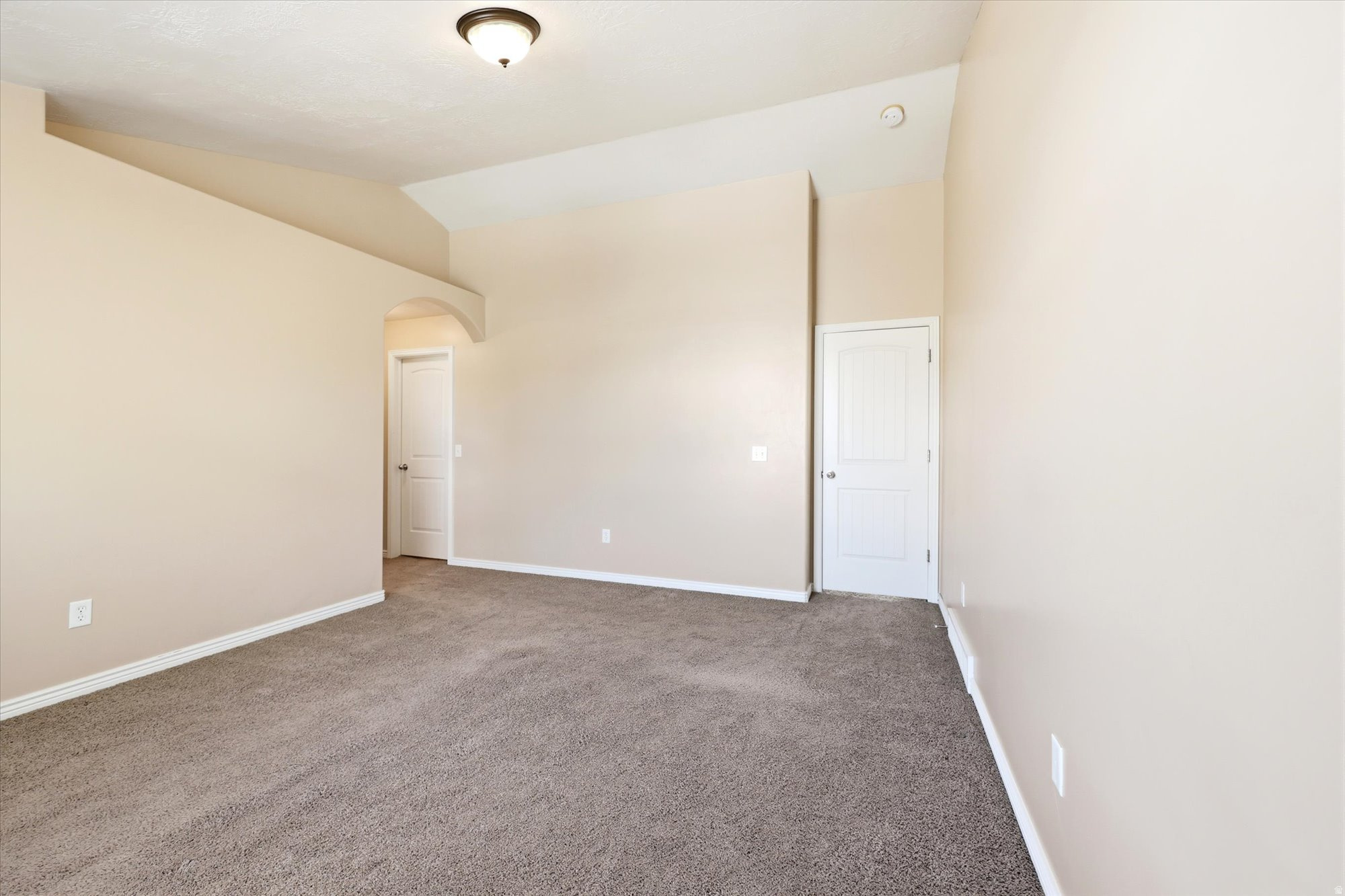 SERGEANT COURT - Residential