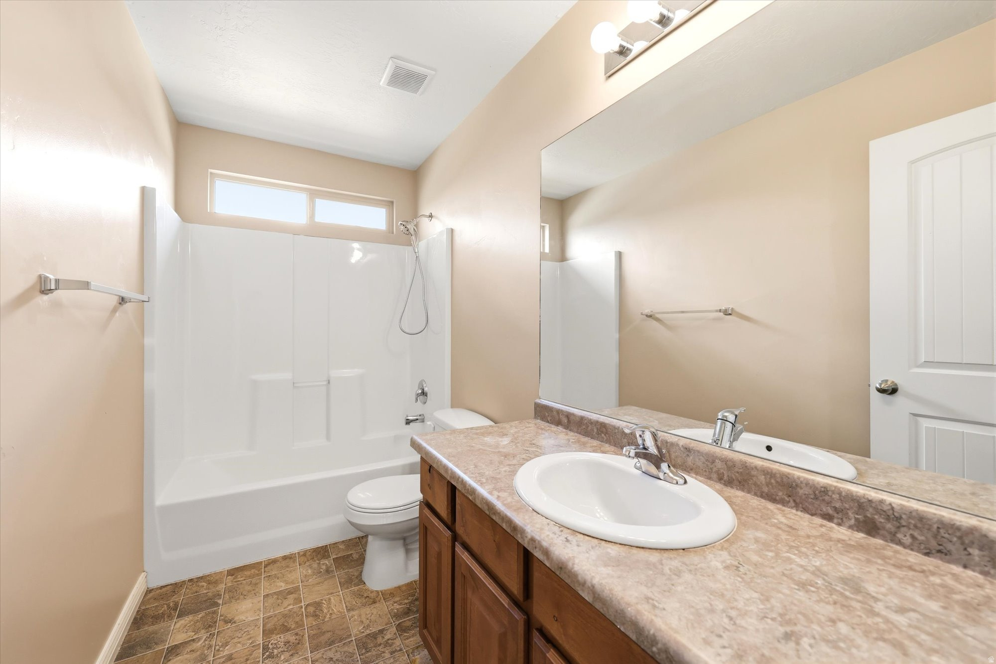 SERGEANT COURT - Residential