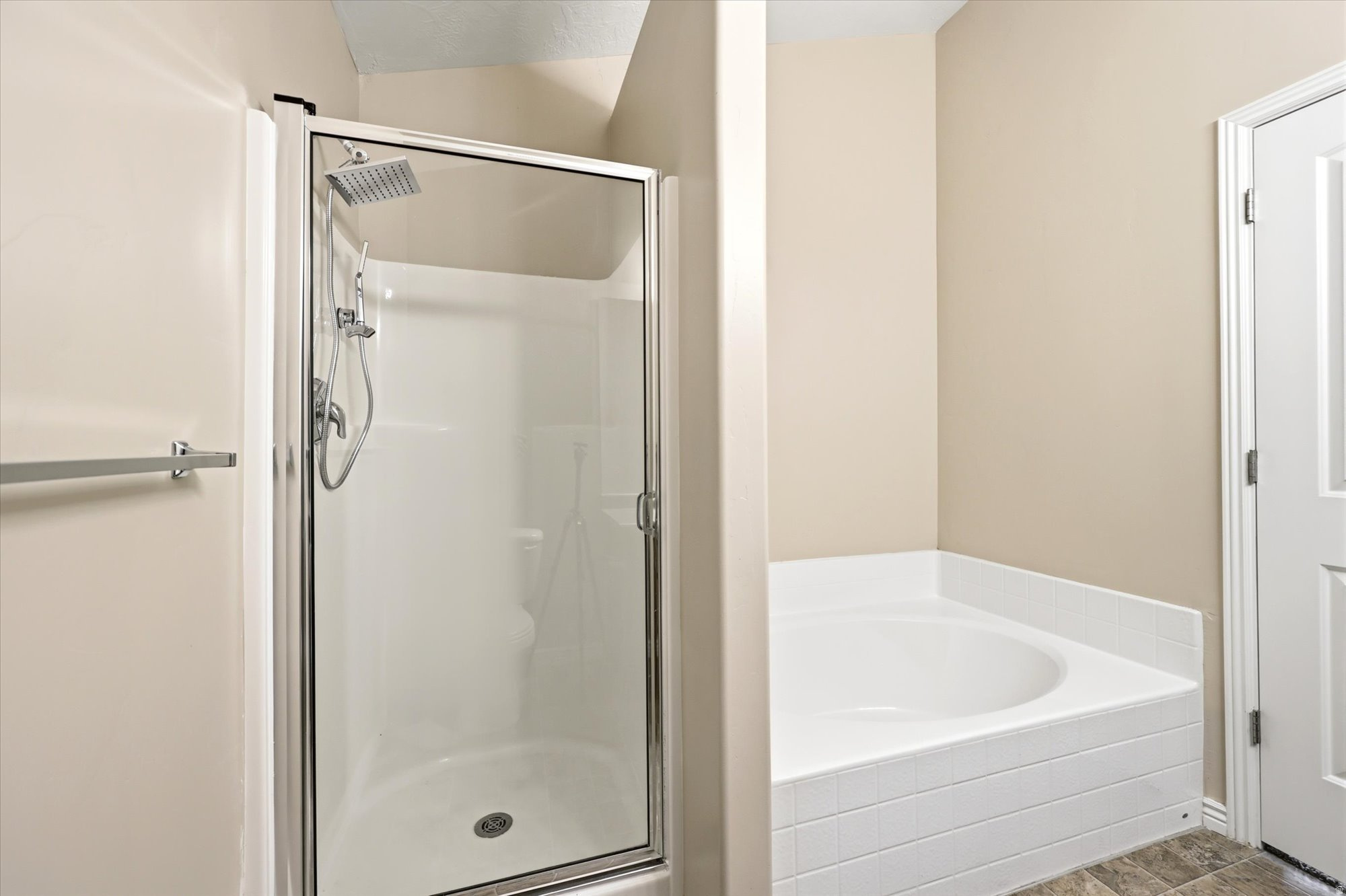 SERGEANT COURT - Residential