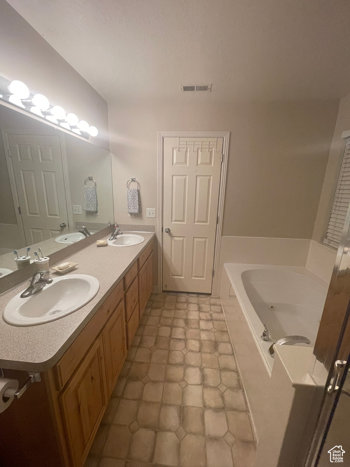 564 W 475, Clearfield, Utah image 13
