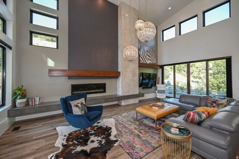 Tiny photo for 3381 E 9980 S, Sandy, UT 84092 (MLS # 2157115)