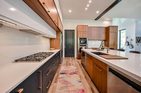 Tiny photo for 3381 E 9980 S, Sandy, UT 84092 (MLS # 2157115)