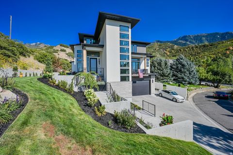 Tiny photo for 3381 E 9980 S, Sandy, UT 84092 (MLS # 2157115)