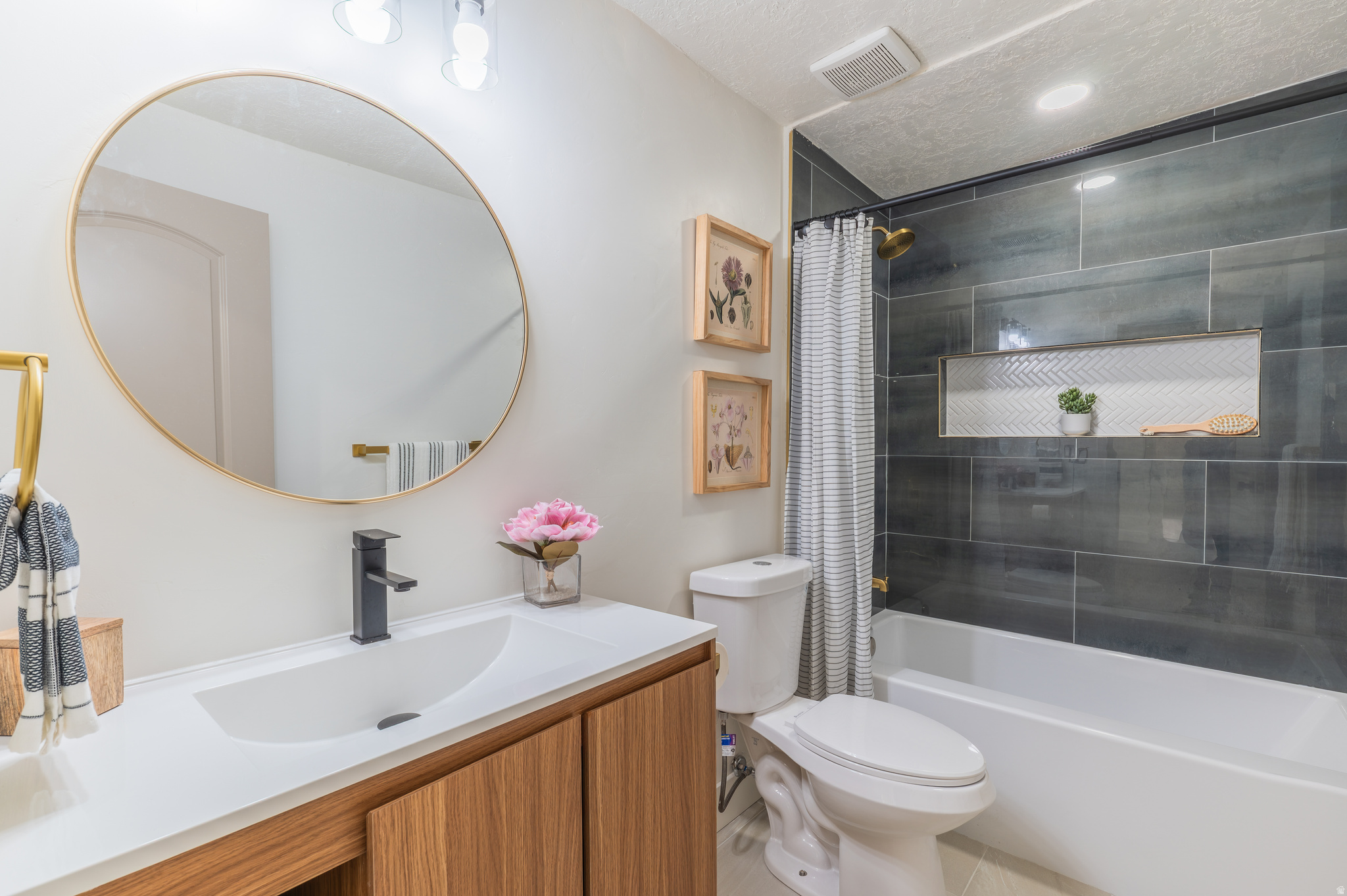 COTTONWOOD - Residential