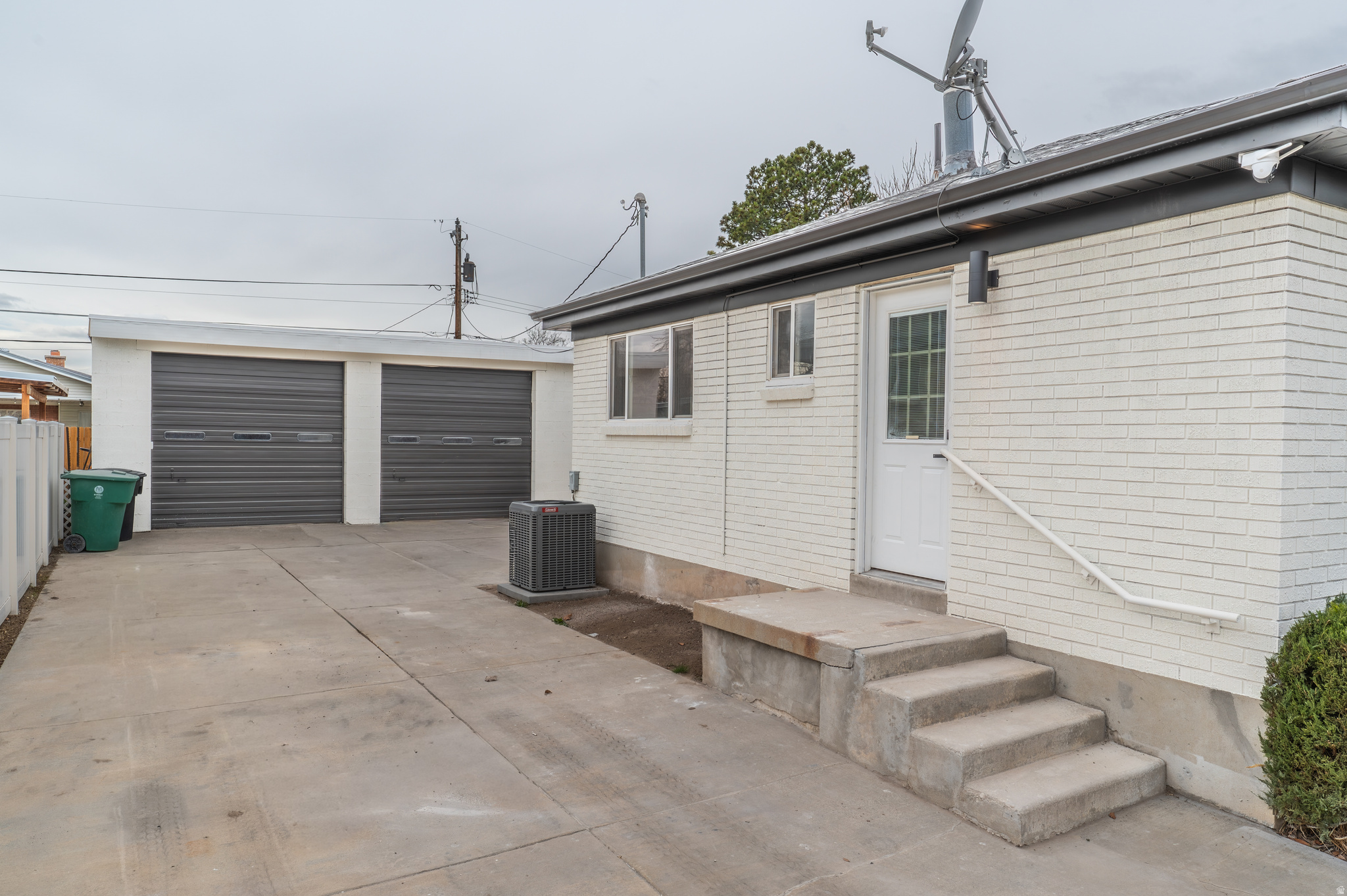 COTTONWOOD - Residential