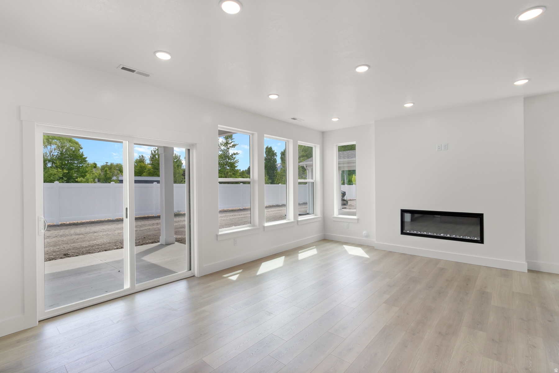 RIDGELINE PARK - Residential