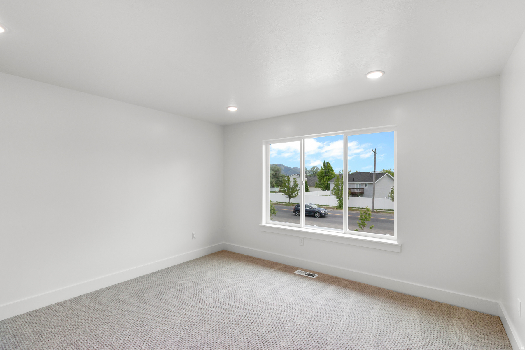 RIDGELINE PARK - Residential