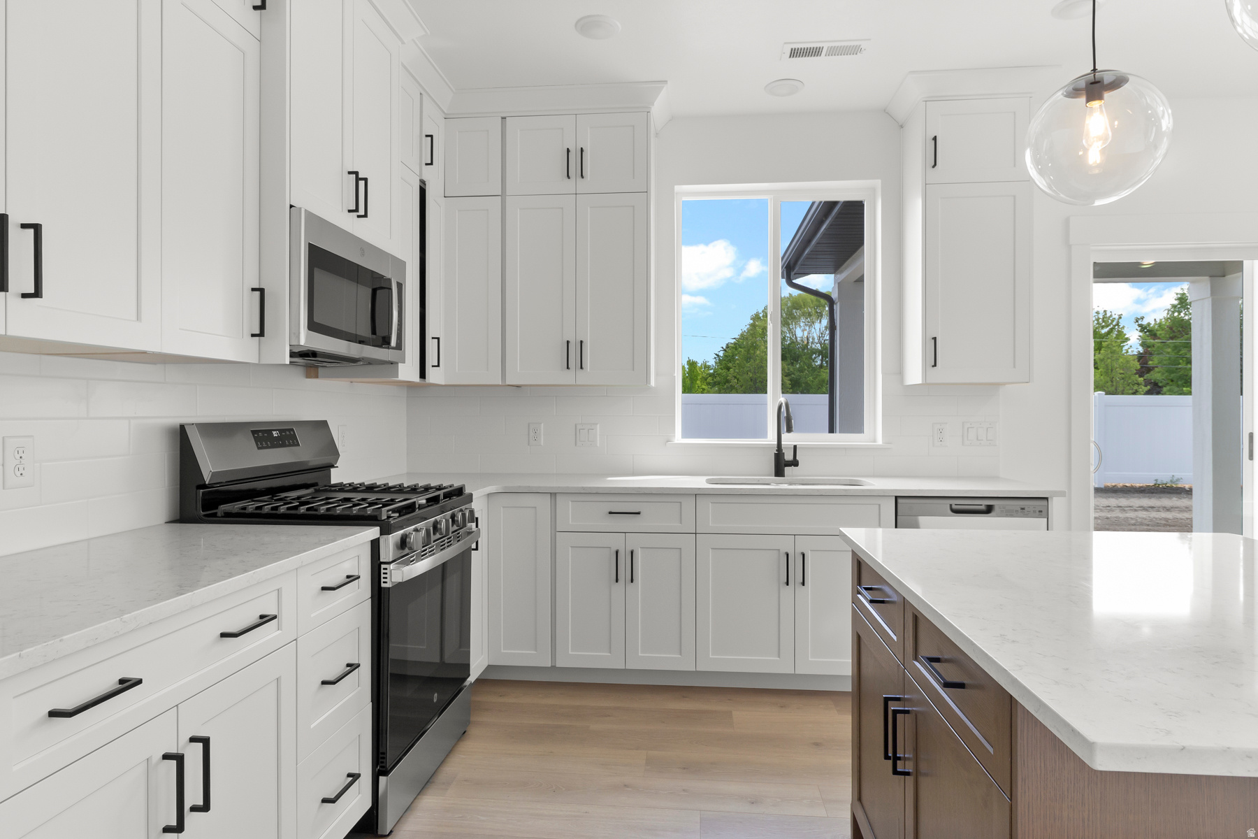 RIDGELINE PARK - Residential