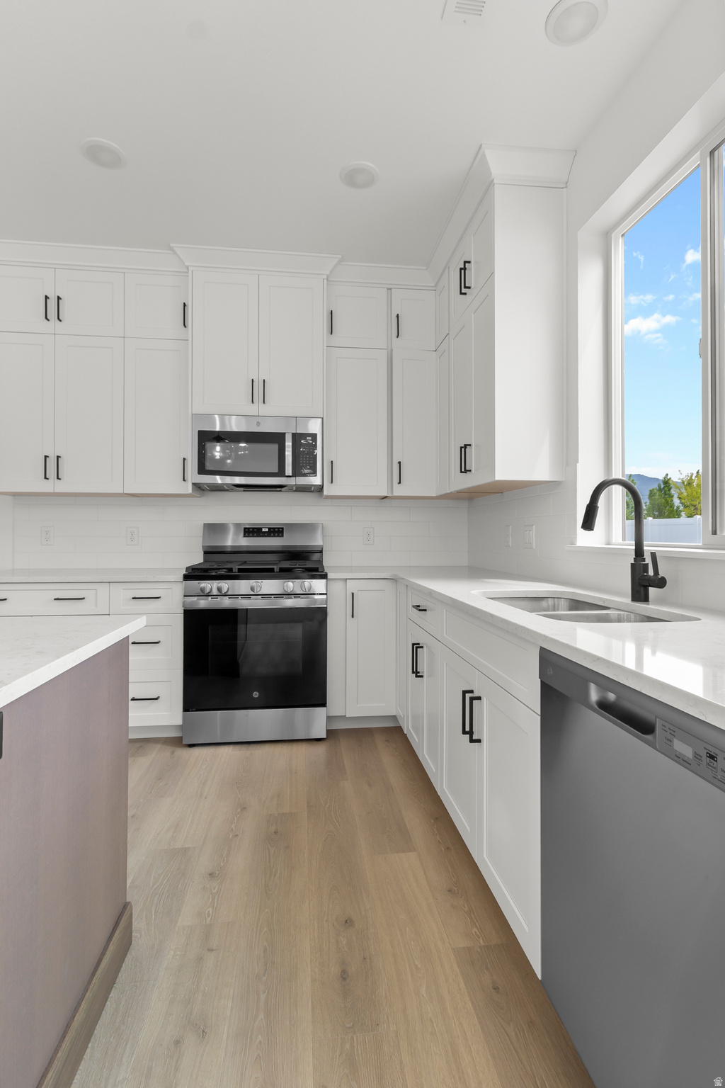 RIDGELINE PARK - Residential