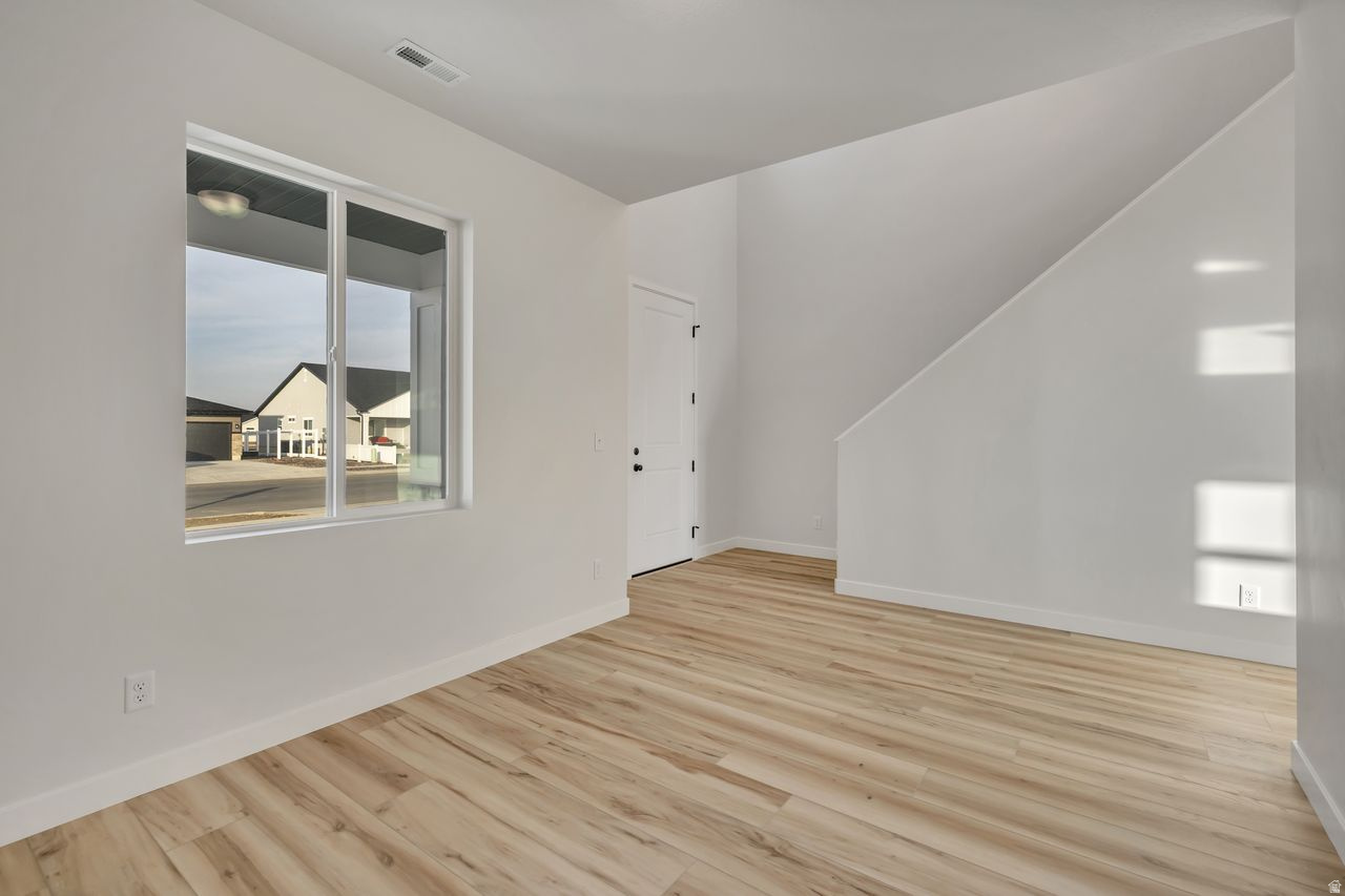 PARKVIEW AT SHORELINE - Residential