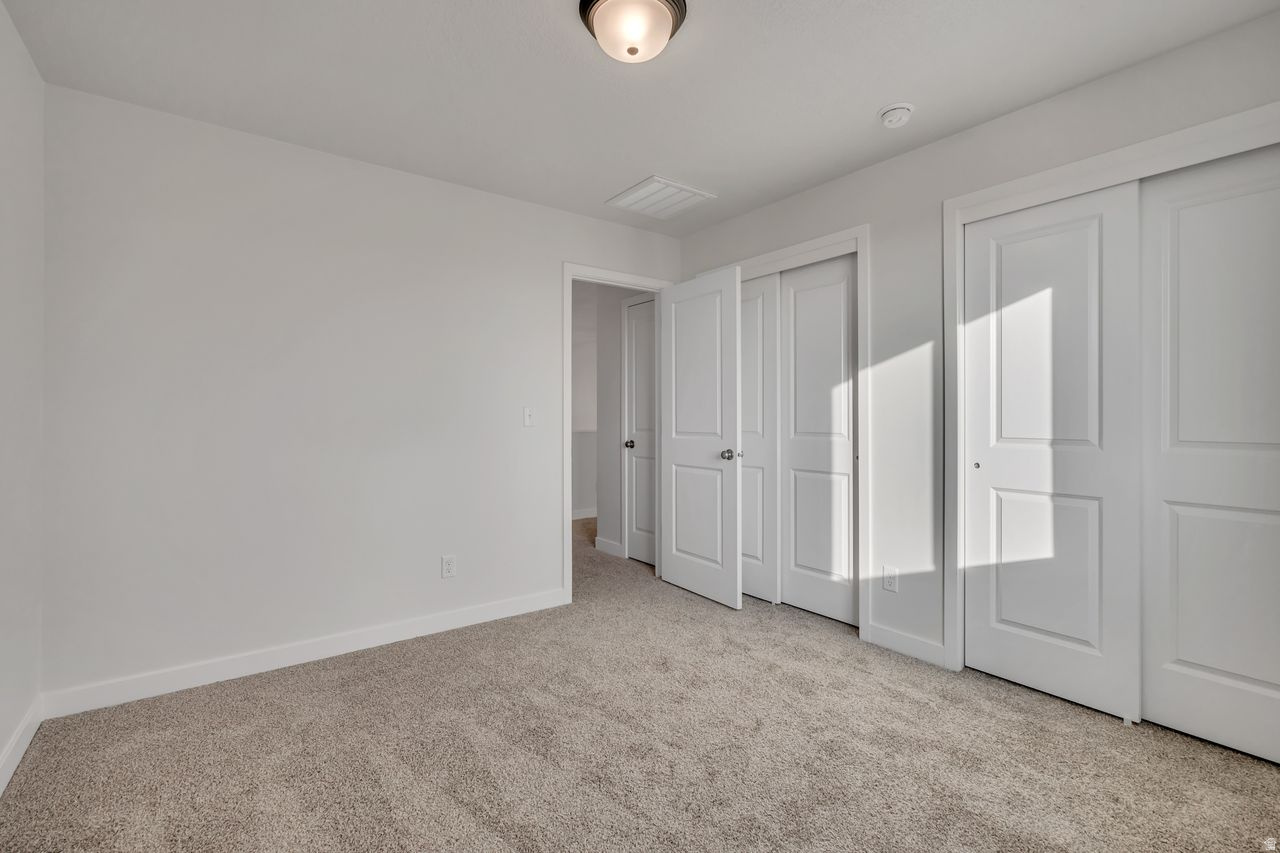 PARKVIEW AT SHORELINE - Residential