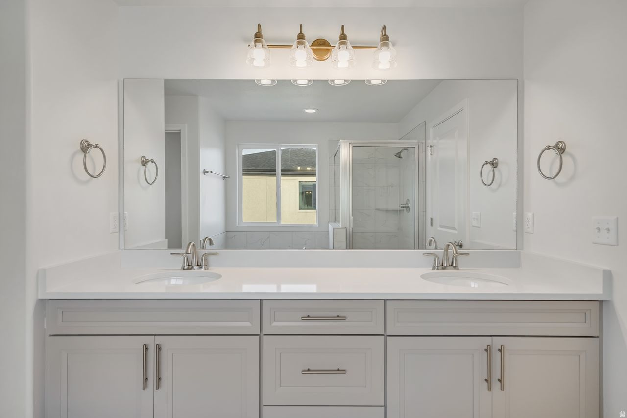 PARKVIEW AT SHORELINE - Residential