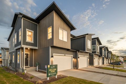 Photo of 1471 W BRIGHT EYES LN #1502, Saratoga Springs, UT 84045 (MLS # 2144076)