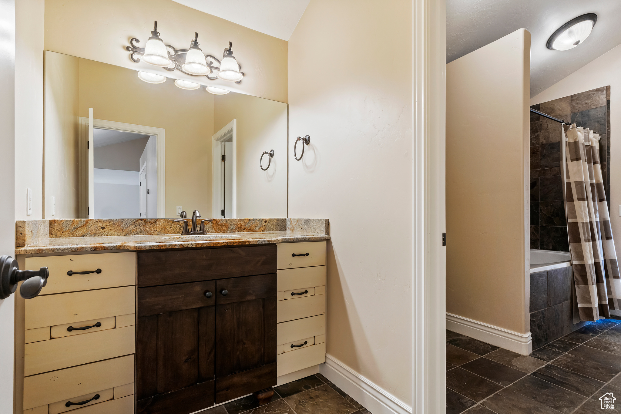 ANDERSON ACRES - Residential