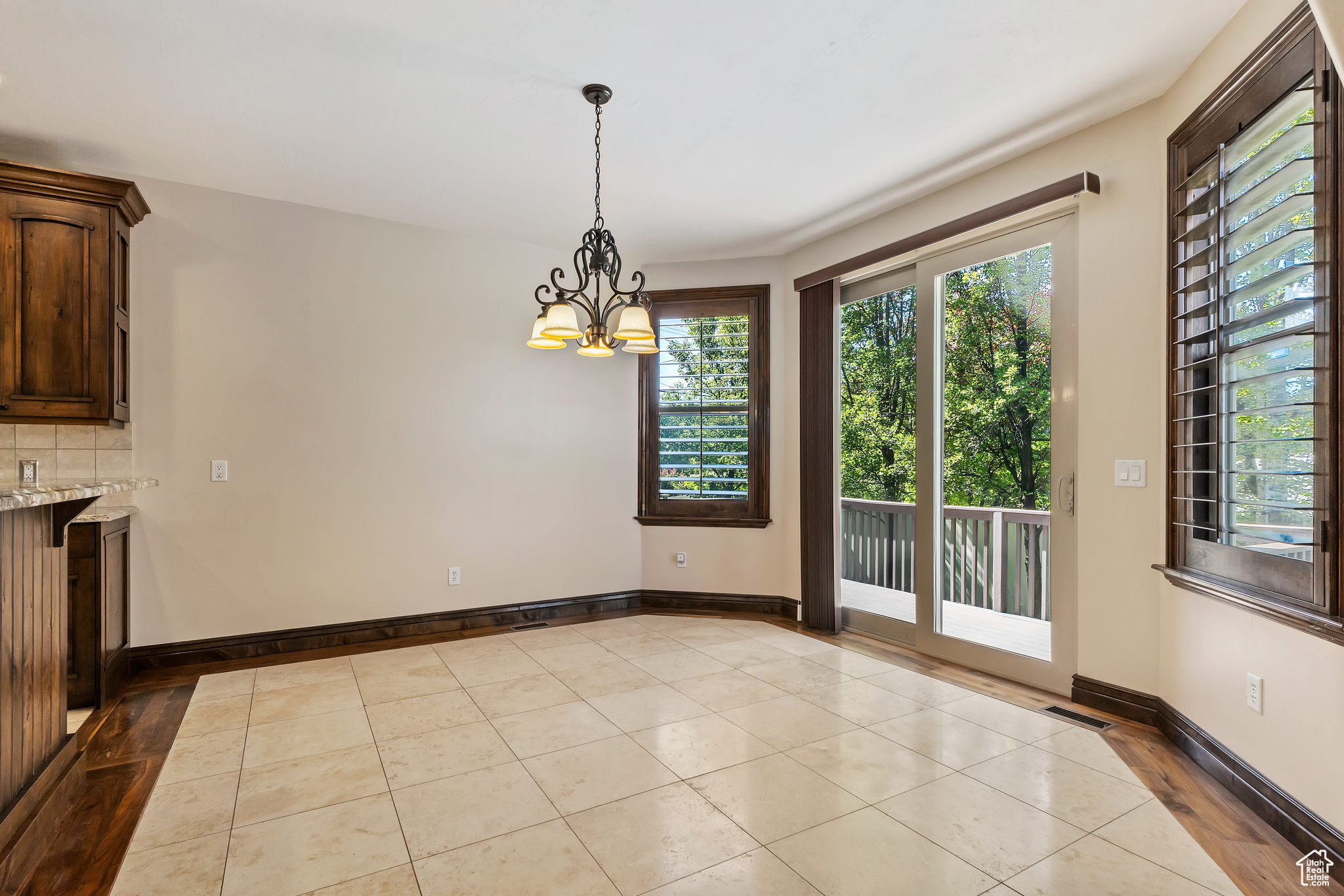 ANDERSON ACRES - Residential