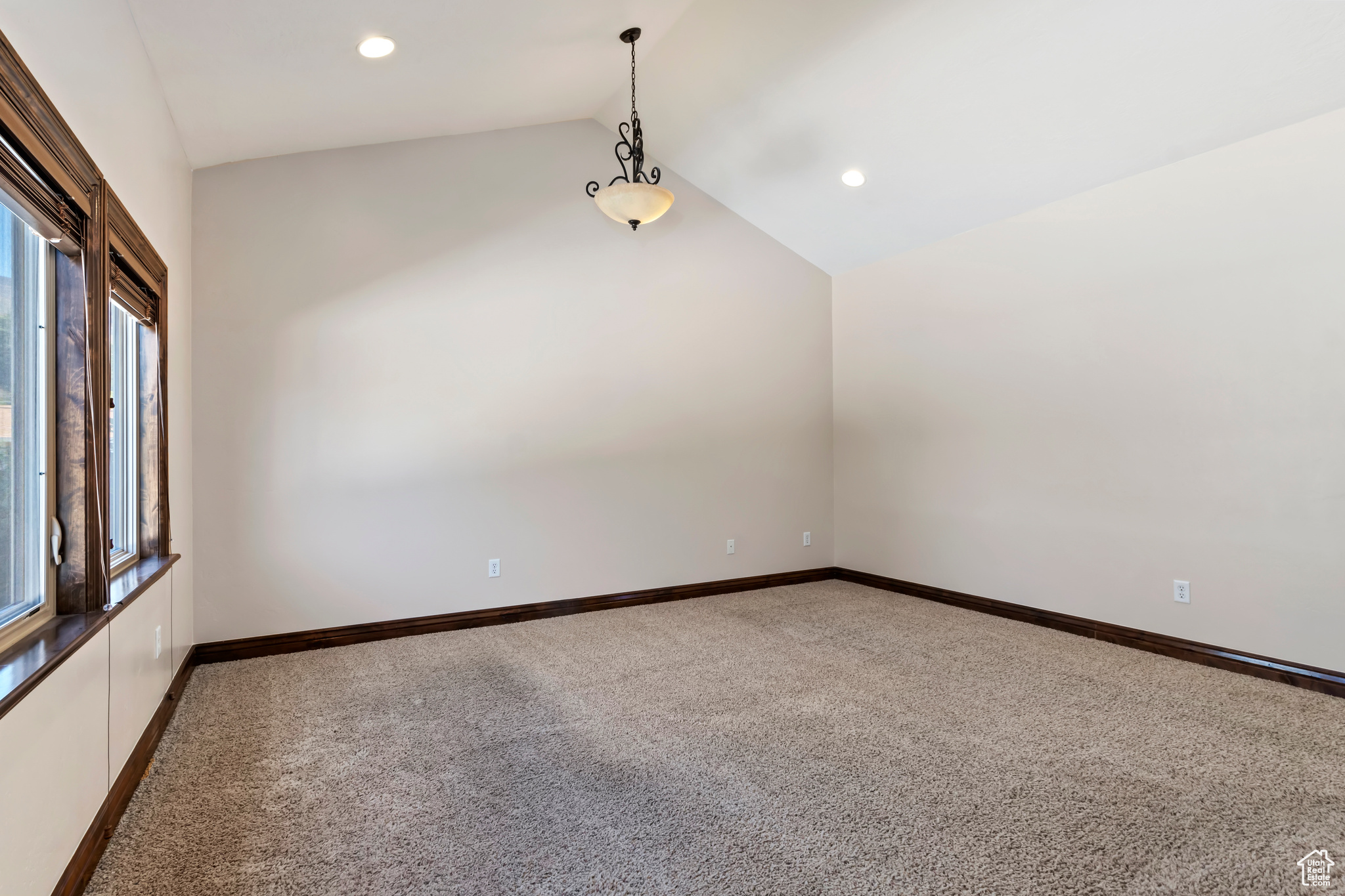 ANDERSON ACRES - Residential