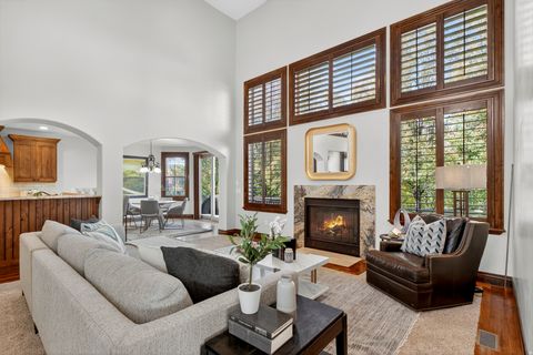 Photo of 3420 S PIONEER ST, Salt Lake City, UT 84109 (MLS # 2114142)