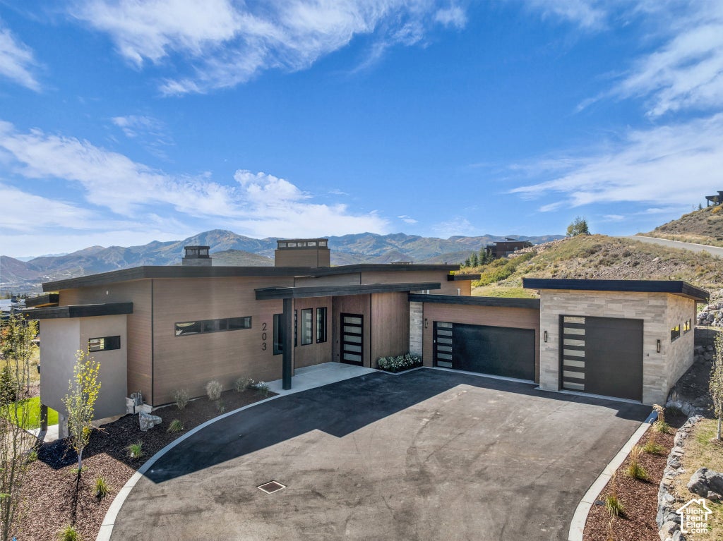Photo of 203 W PEACE TREE TRL, Kamas, UT 84036 (MLS # 2188723)