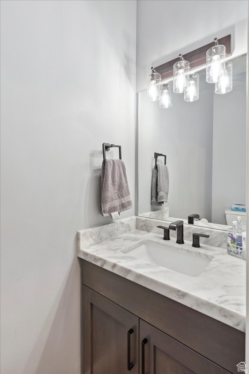 CHALETS AT SKI LAKE - Residential