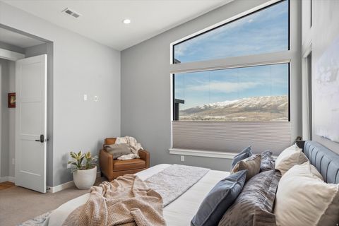 Tiny photo for 6260 E HAWKS LN, Huntsville, UT 84317 (MLS # 2136800)