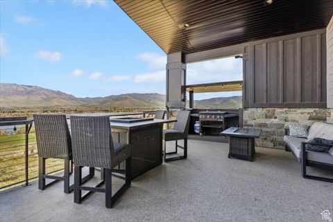 Tiny photo for 6260 E HAWKS LN, Huntsville, UT 84317 (MLS # 2136800)