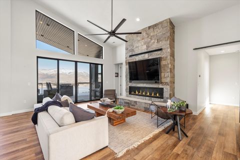 Tiny photo for 6260 E HAWKS LN, Huntsville, UT 84317 (MLS # 2136800)