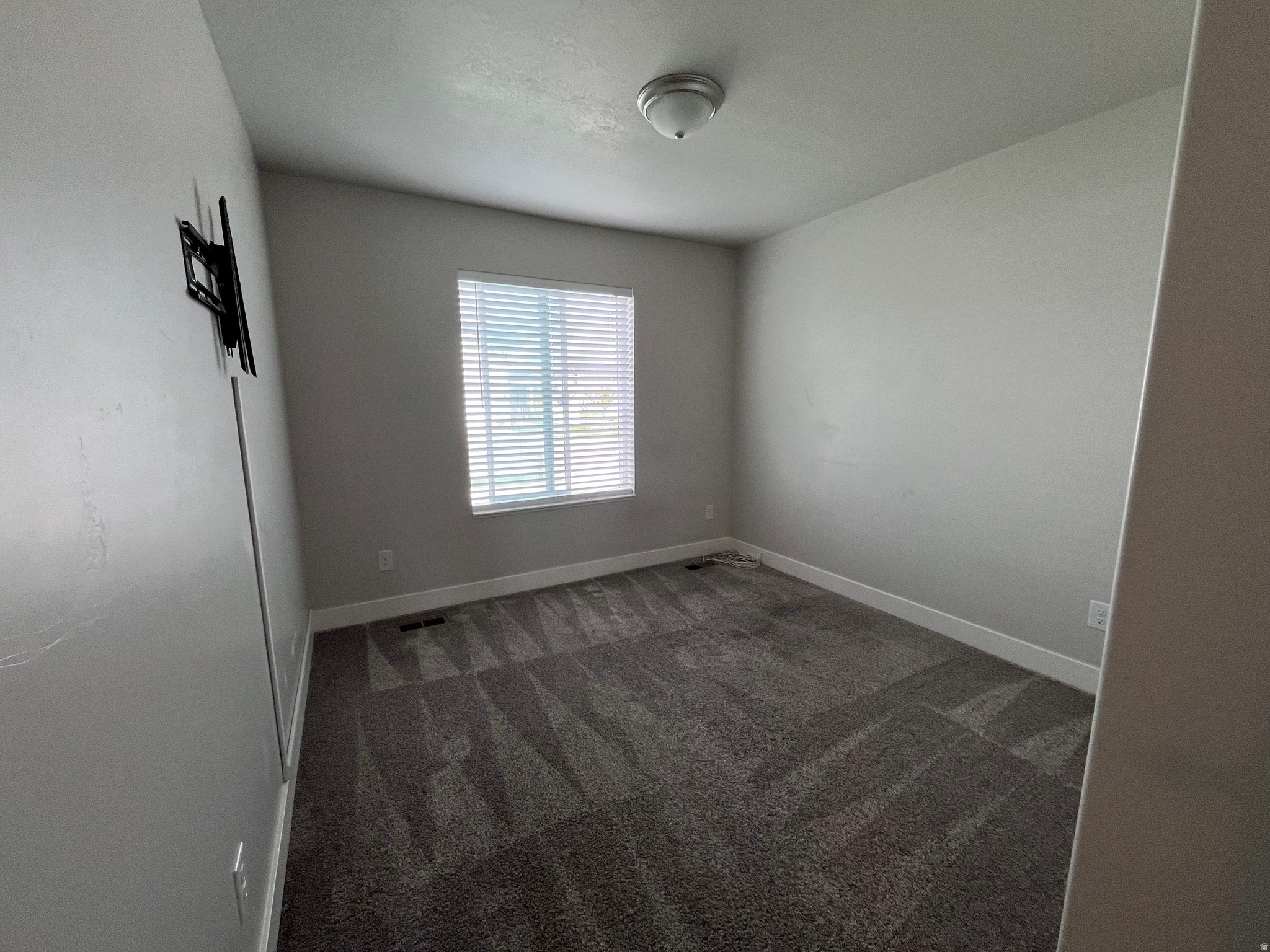 WOLFPACK CROSSING - Residential