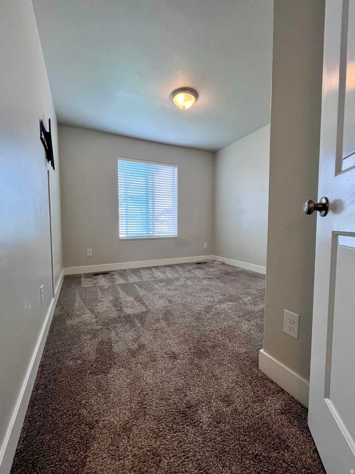 WOLFPACK CROSSING - Residential