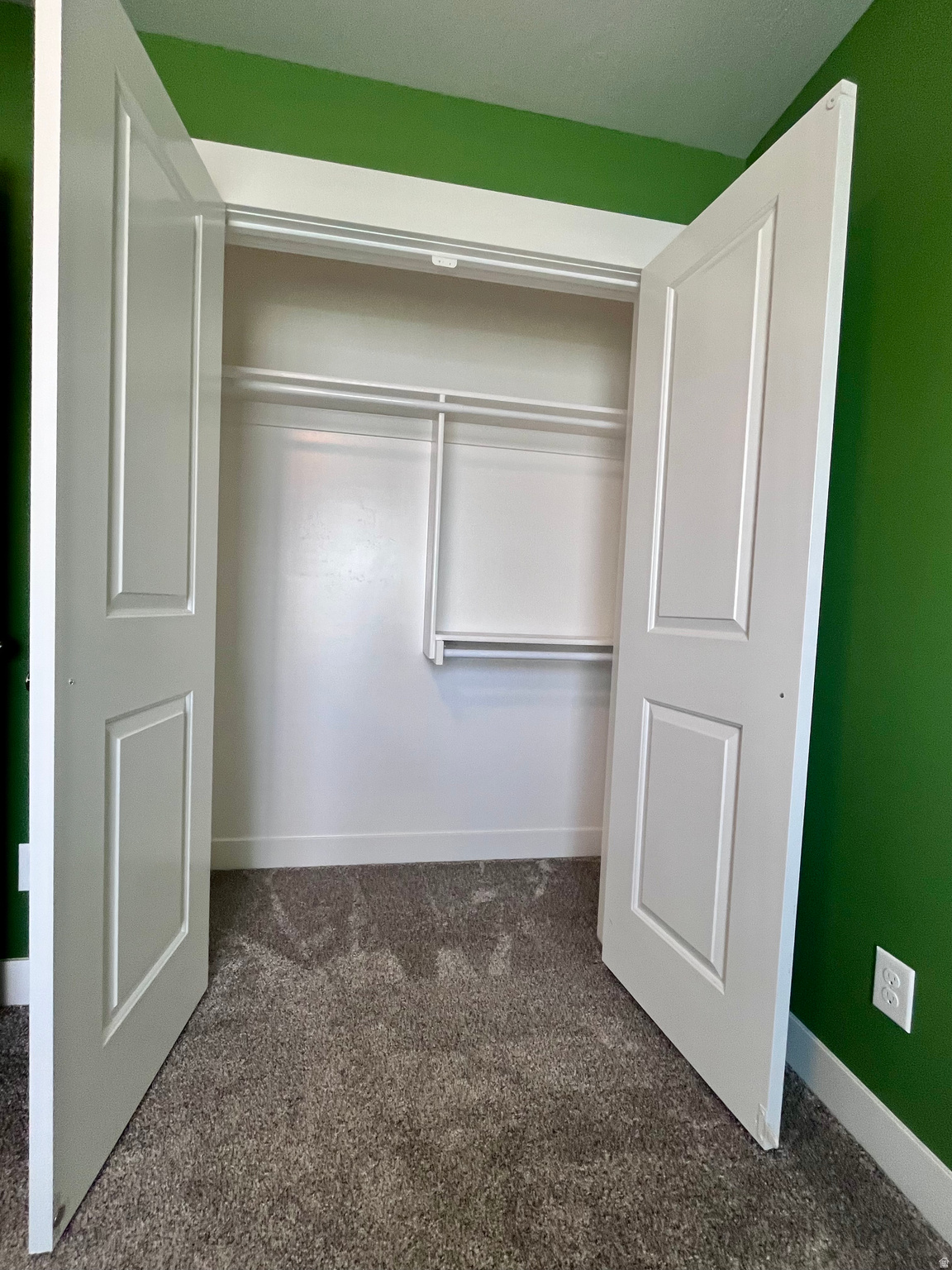 WOLFPACK CROSSING - Residential