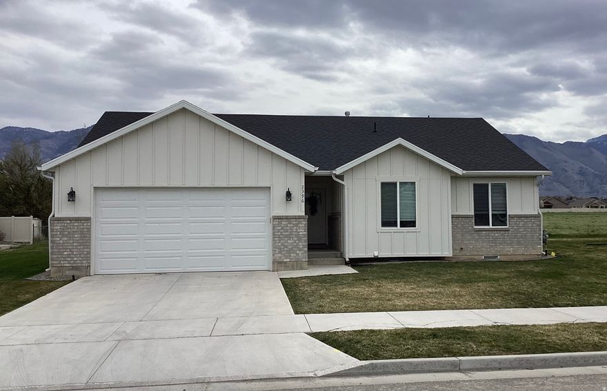 No showings until open house on April 11th, from 11am-1pm. Enjoy comfortable, single level living in this well maintained 3 bedroom, 2 bath home located in desirable North Logan. This property features granite countertops throughout, open layout and mountain views.  Conveniently located near a medical center and hospital, elementary school, and shopping. Square footage figures are provided as a courtesy estimate only and were obtained from Appraisal.  Buyer is advised to obtain an independent measurement.