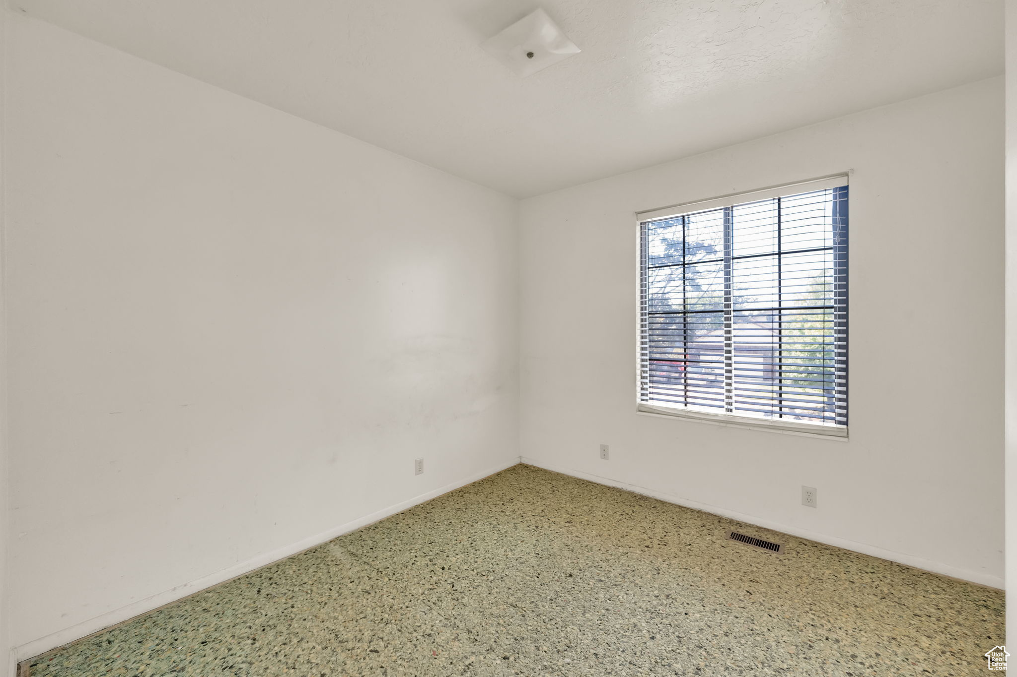 AVION VISTA - Residential