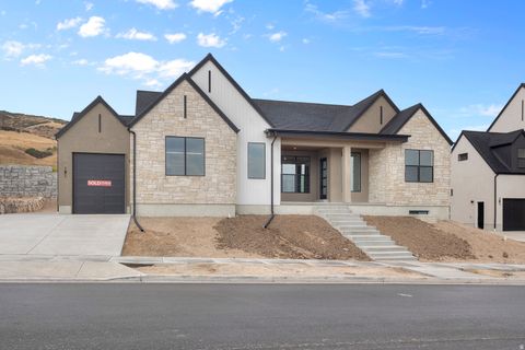 Photo of 11 E TALISMAN AVE #222, Lehi, UT 84048 (MLS # 2156836)