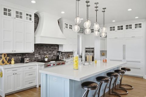 Tiny photo for 372 W 3000 S, Heber City, UT 84032 (MLS # 2170814)