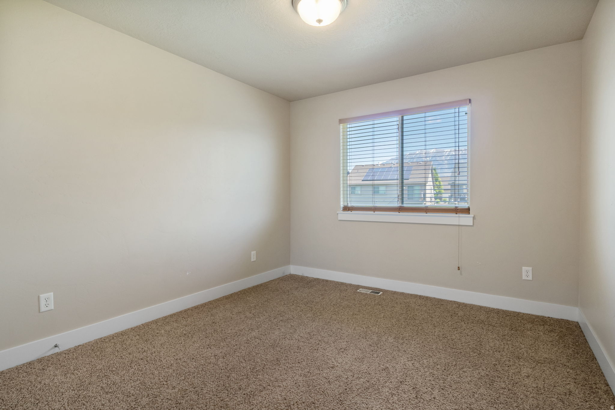 RIDGE - Residential