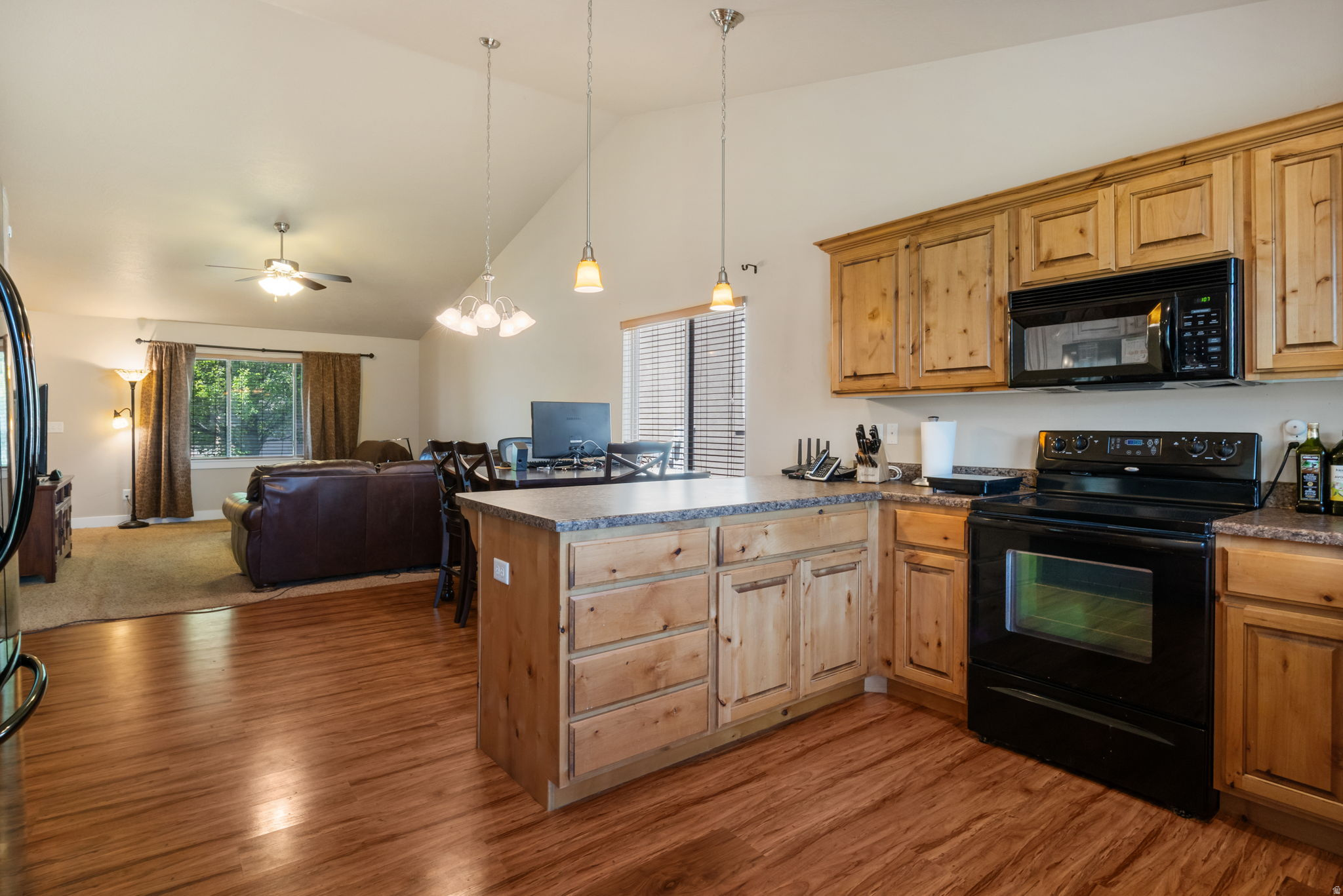 RIDGE - Residential