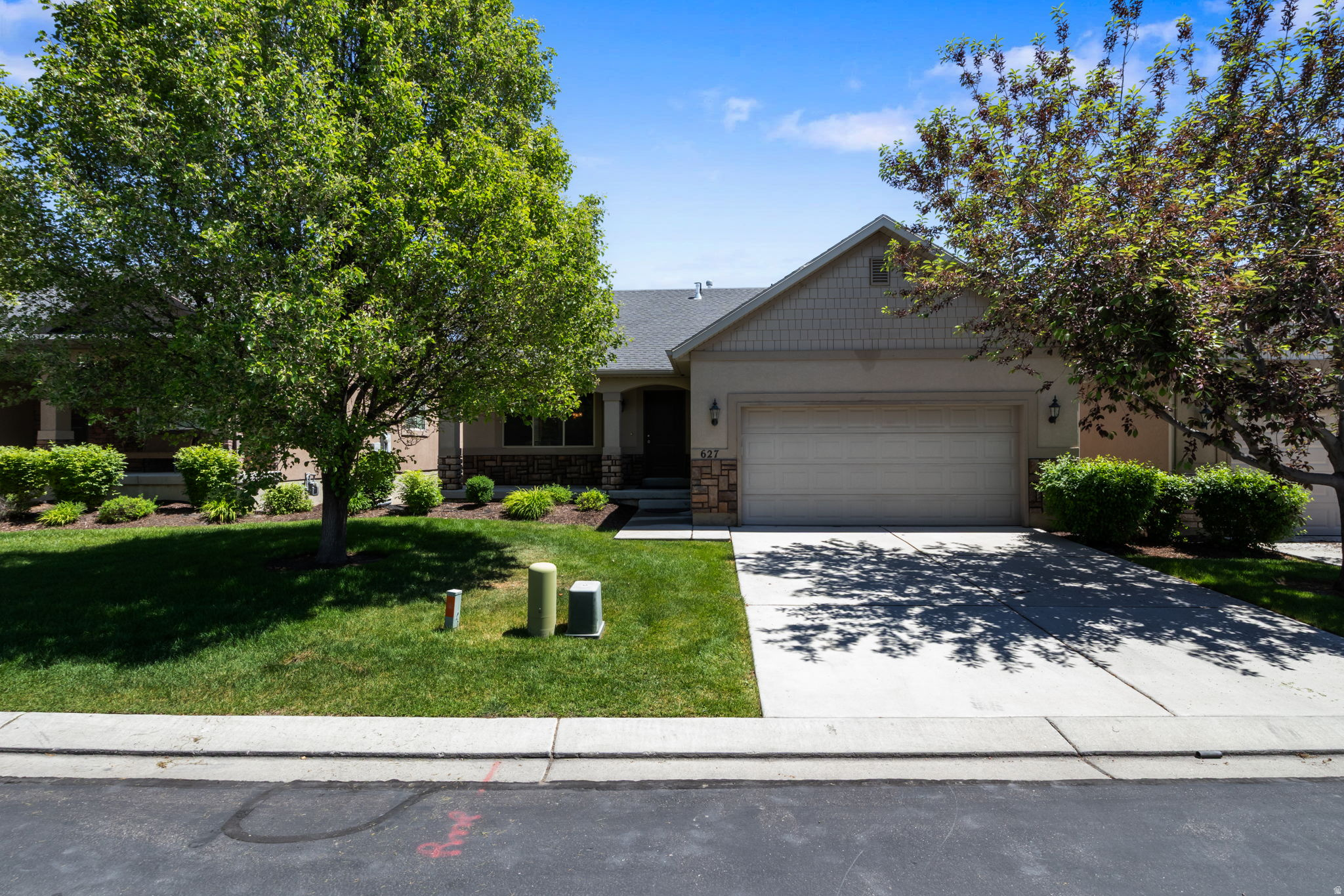 RIDGE - Residential