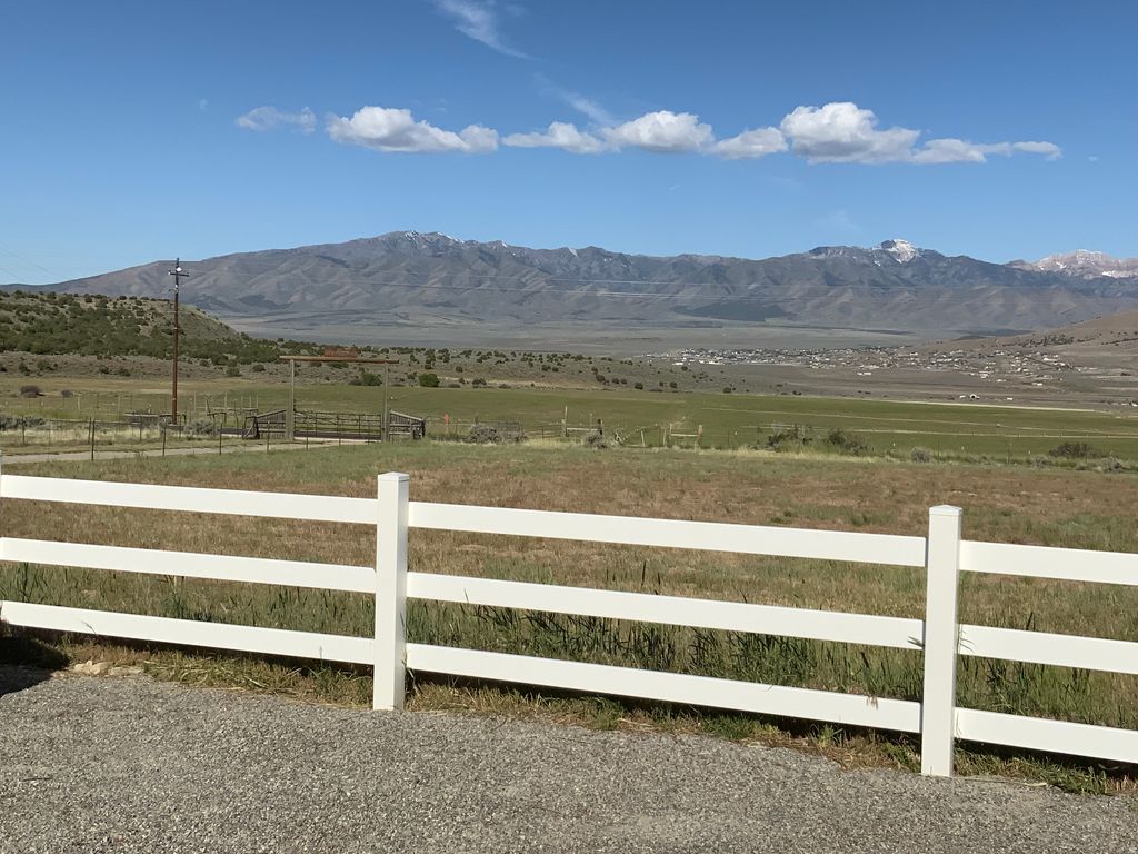 Photo of 1061 S COPPER RD E, Stockton, UT 84071 (MLS # 2160293)