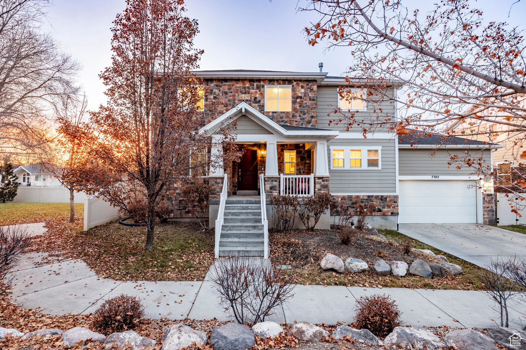 7302 S Walker Park Ln, Midvale, Utah image 1