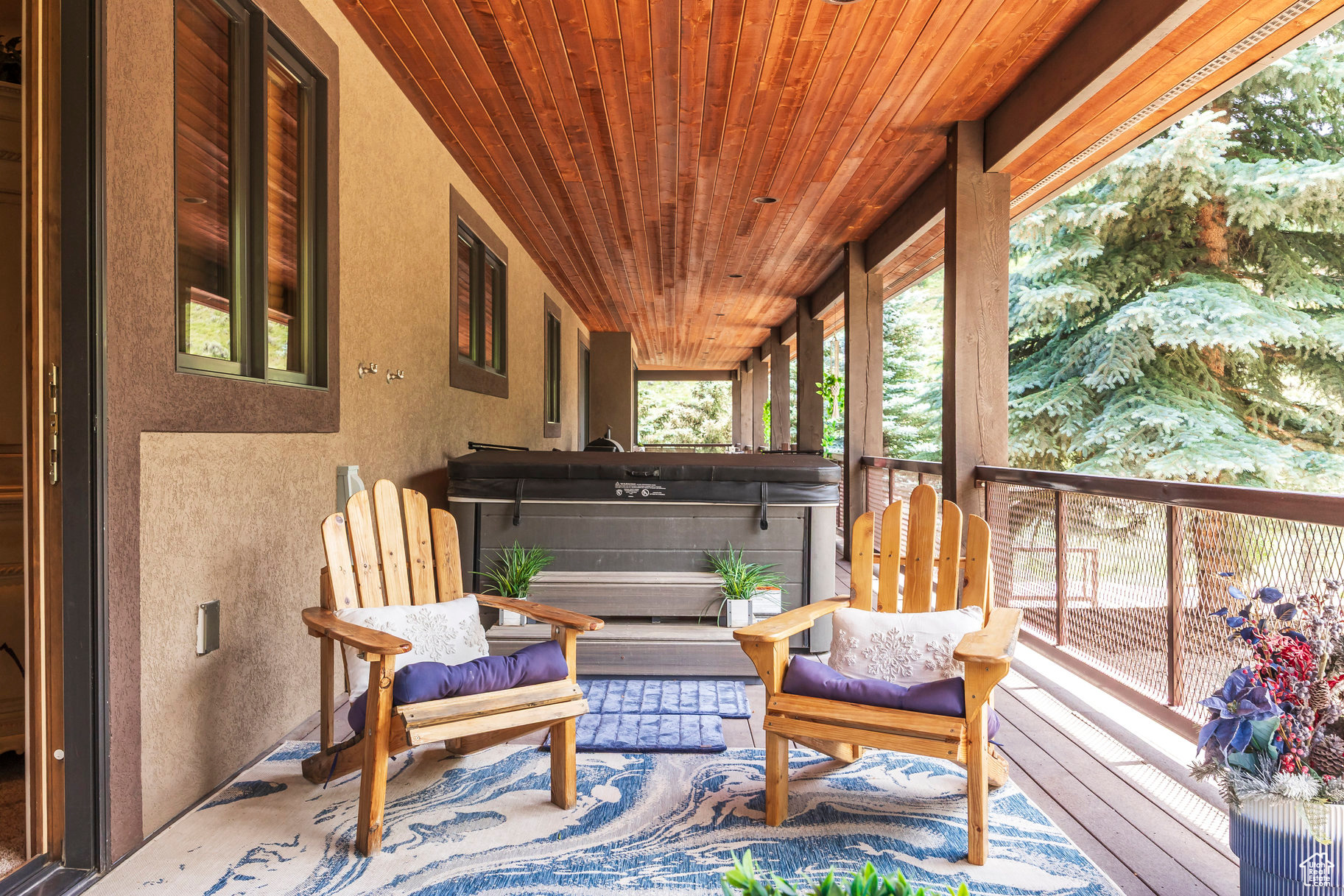 BRIDGE HOLLOW - Residential