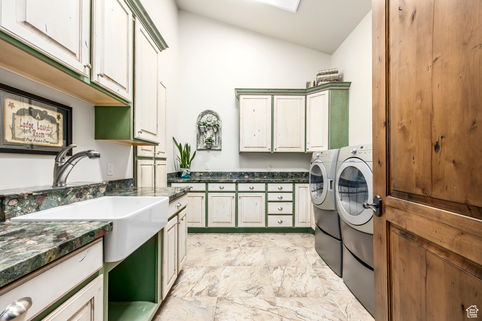 BRIDGE HOLLOW - Residential