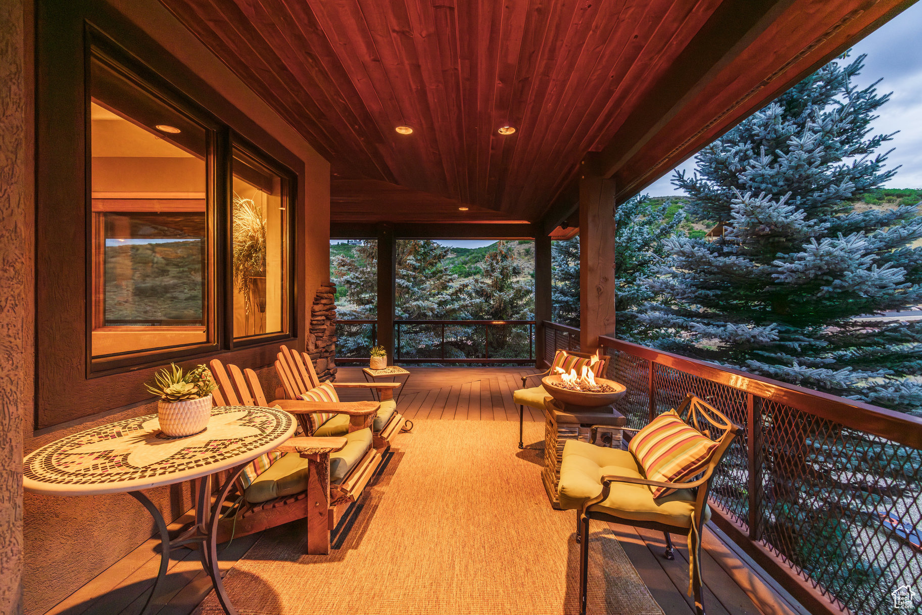 BRIDGE HOLLOW - Residential