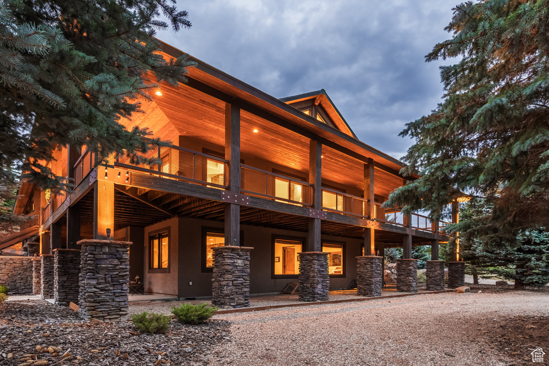 BRIDGE HOLLOW - Residential